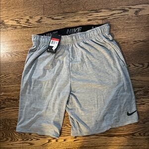 Nike Men's Athletic Light Gray Shorts